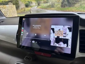 2016 Honda N-Box G L Package, beige, touchscreen with Apple CarPlay